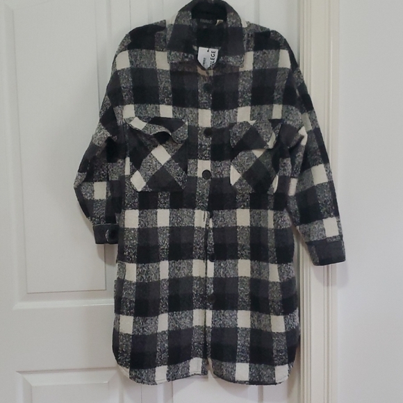 Oversized black plaid jacket - Picture 9 of 11